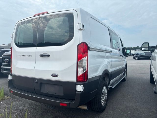 ford transit van 2025 1FTBR1Y87SKB04149 image ford transit van 2025 1FTBR1Y87SKB04149 image